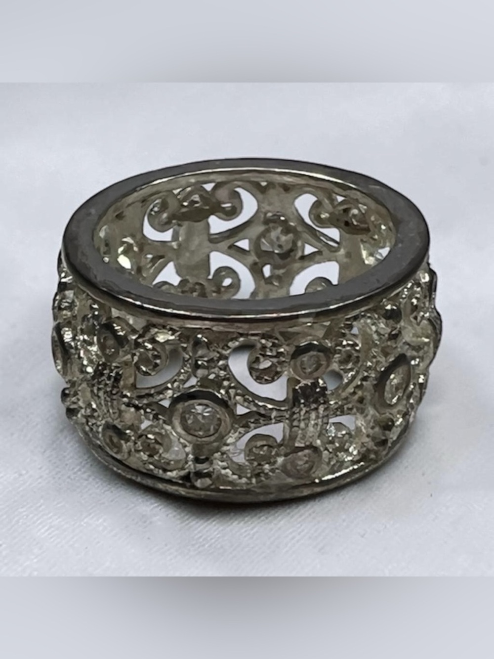 Silver-Tone Vintage-Inspired Filigree Crystal Statement Band Ring - Picture 3 of 6